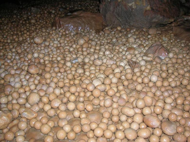 Il salone delle pisoliti - foto tratta da www.sumannau.it